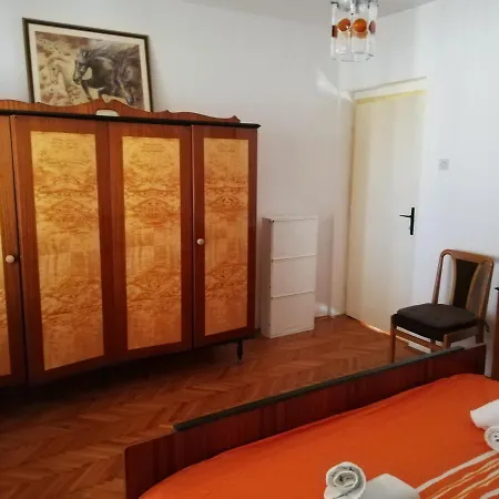 In Preko, Island Ugljan Appartement *